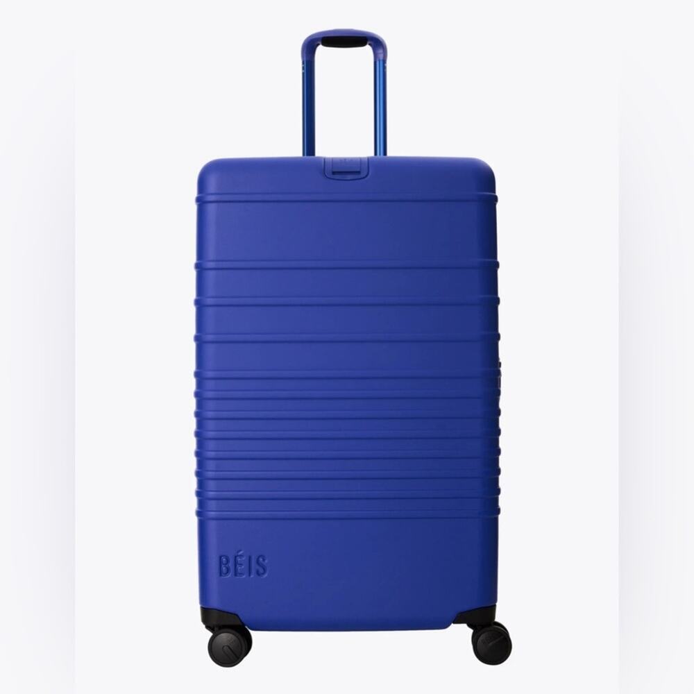 BEIS The Large Check-In Roller Luggage in Cobalt Blue "Sold out online"